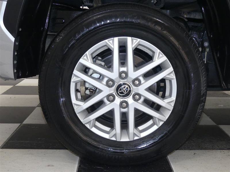 Used 2022 Toyota Tundra SR5 image 29