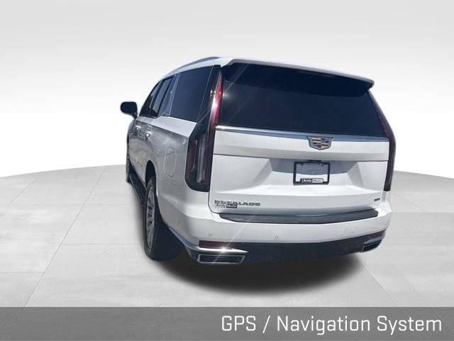 Used 2023 Cadillac Escalade Premium Luxury AWD/4WD image 14