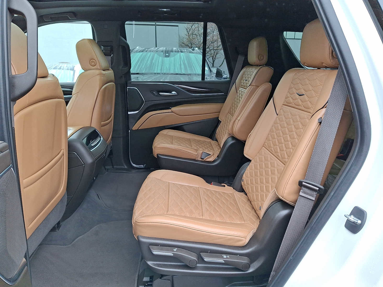 Used 2023 Cadillac Escalade Sport w/ Touring Package image 7