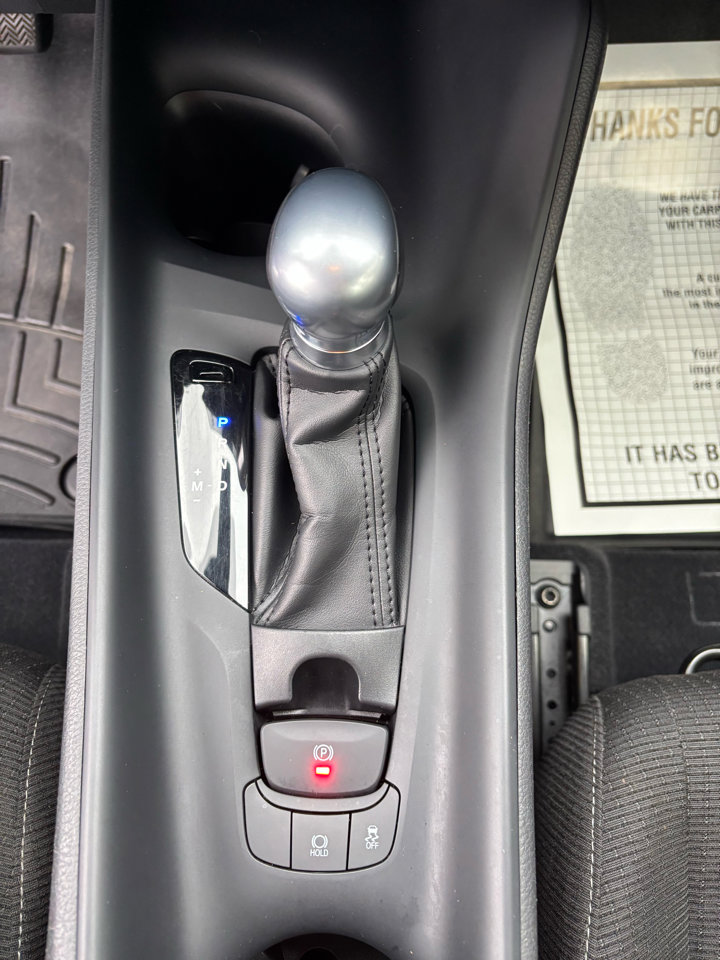 Used 2019 Toyota C-HR LE image 19