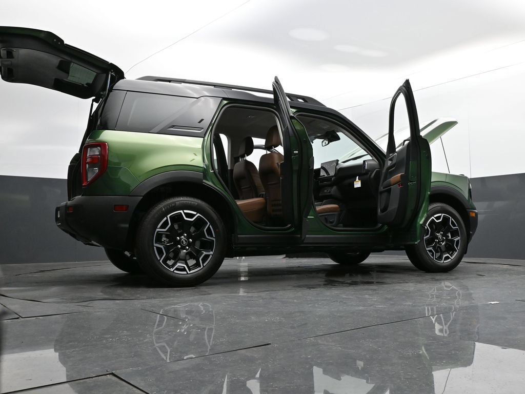 New 2025 Ford Bronco Sport Outer Banks w/ Outer Banks Tech Package+ AWD/4WD image 38