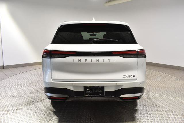 Certified 2026 INFINITI QX60 Luxe w/ Cargo Package AWD/4WD image 9