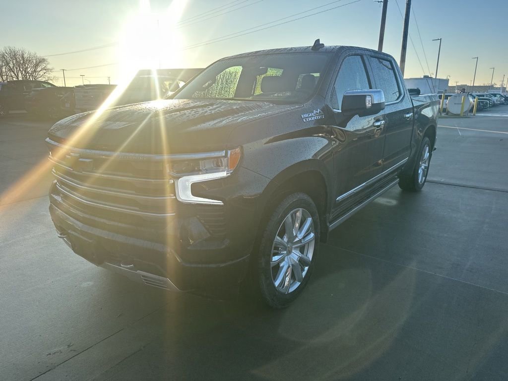 Certified 2024 Chevrolet Silverado 1500 High Country image 3