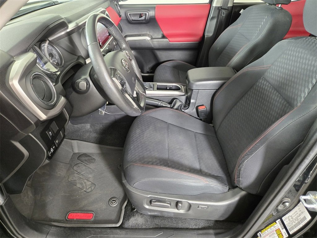Used 2022 Toyota Tacoma SR5 image 14