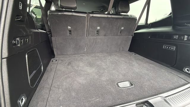 Used 2024 Jeep Wagoneer L Series II w/ Flexible Seating Group image 27