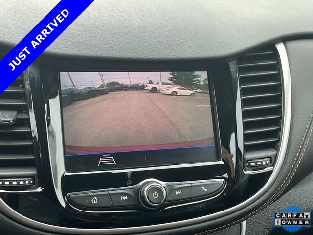 Used 2022 Chevrolet Trax LT w/ Driver Confidence Package AWD/4WD image 31