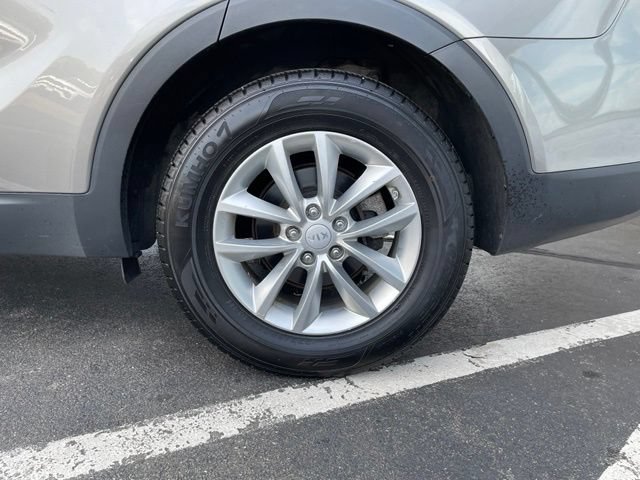 Used 2017 Kia Sorento AWD image 31