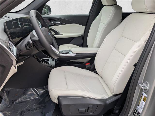 New 2026 BMW X1 xDrive28i w/ Technology Package AWD/4WD image 4