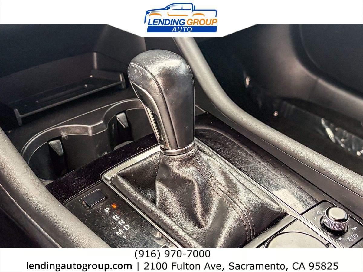 Used 2020 MAZDA MAZDA3 Hatchback w/ Preferred Package FWD image 18