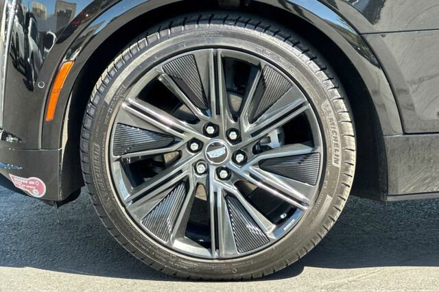 Used 2024 Cadillac Lyriq Sport w/ LPO, Floor Liner Package AWD/4WD image 25