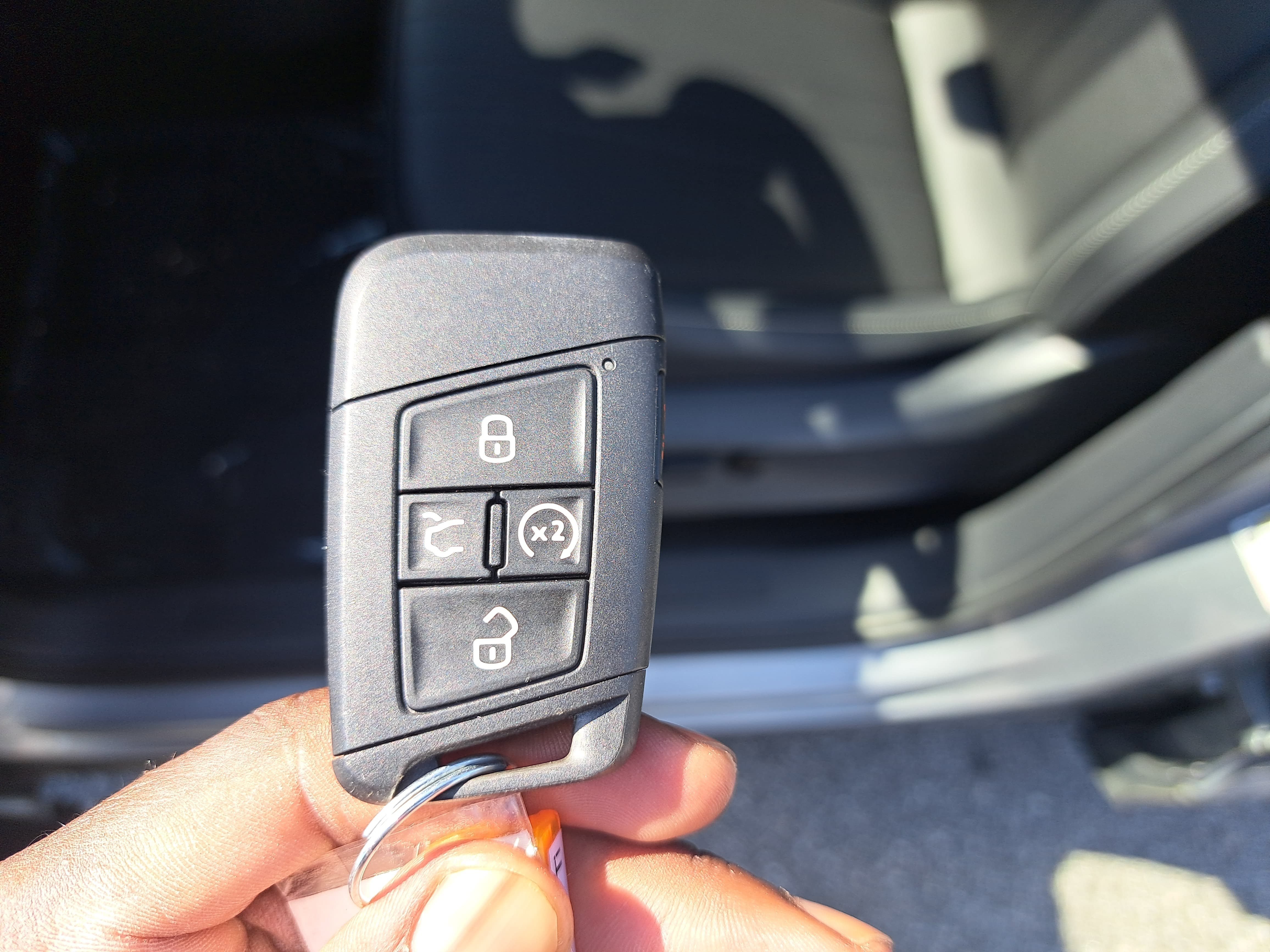 Certified 2023 Volkswagen Tiguan SE w/ Panoramic Sunroof Package AWD/4WD image 36