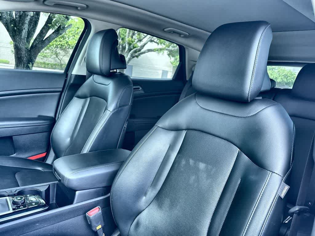 Certified 2024 Kia Sportage SX FWD image 14