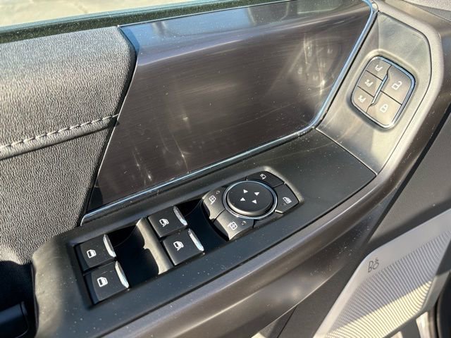 Used 2025 Ford F150 Lariat w/ Equipment Group 502A High image 22