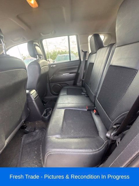 Used 2014 Jeep Compass Latitude AWD/4WD image 17