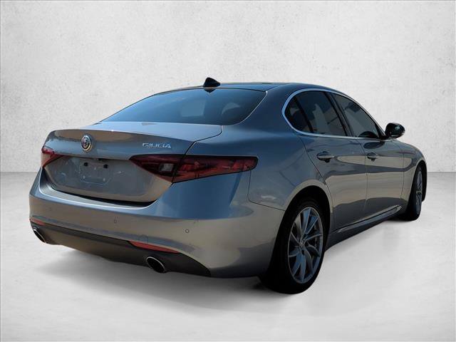 Used 2020 Alfa Romeo Giulia AWD w/ Cold Weather Package image 5