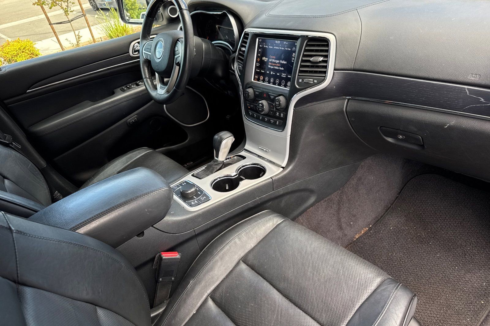 Used 2018 Jeep Grand Cherokee Summit w/ Platinum Series Group image 19