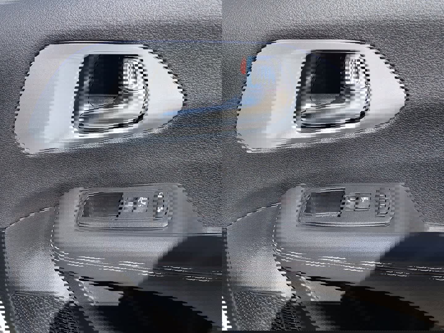 New 2026 Chrysler Pacifica Limited w/ S Appearance Package image 44