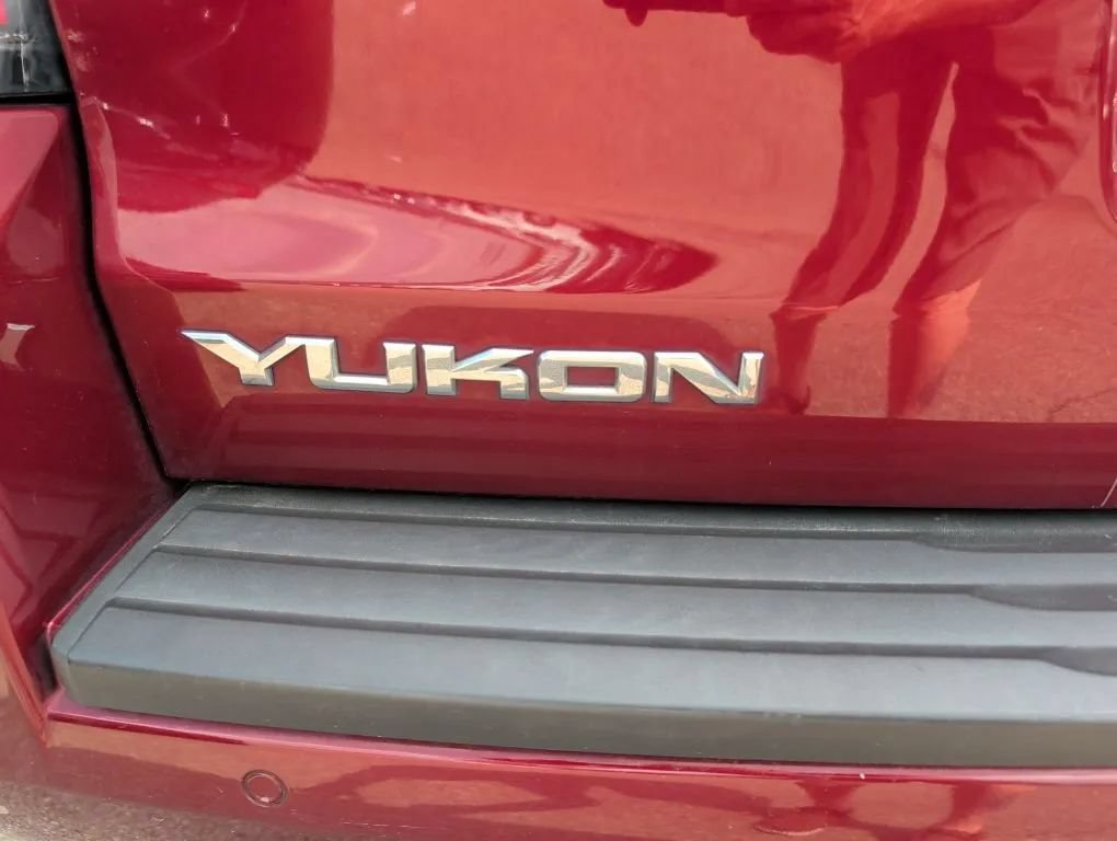 Used 2019 GMC Yukon SLT AWD/4WD image 11