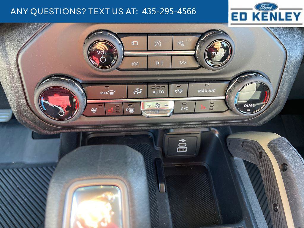 Used 2026 Ford Bronco Badlands AWD/4WD image 13