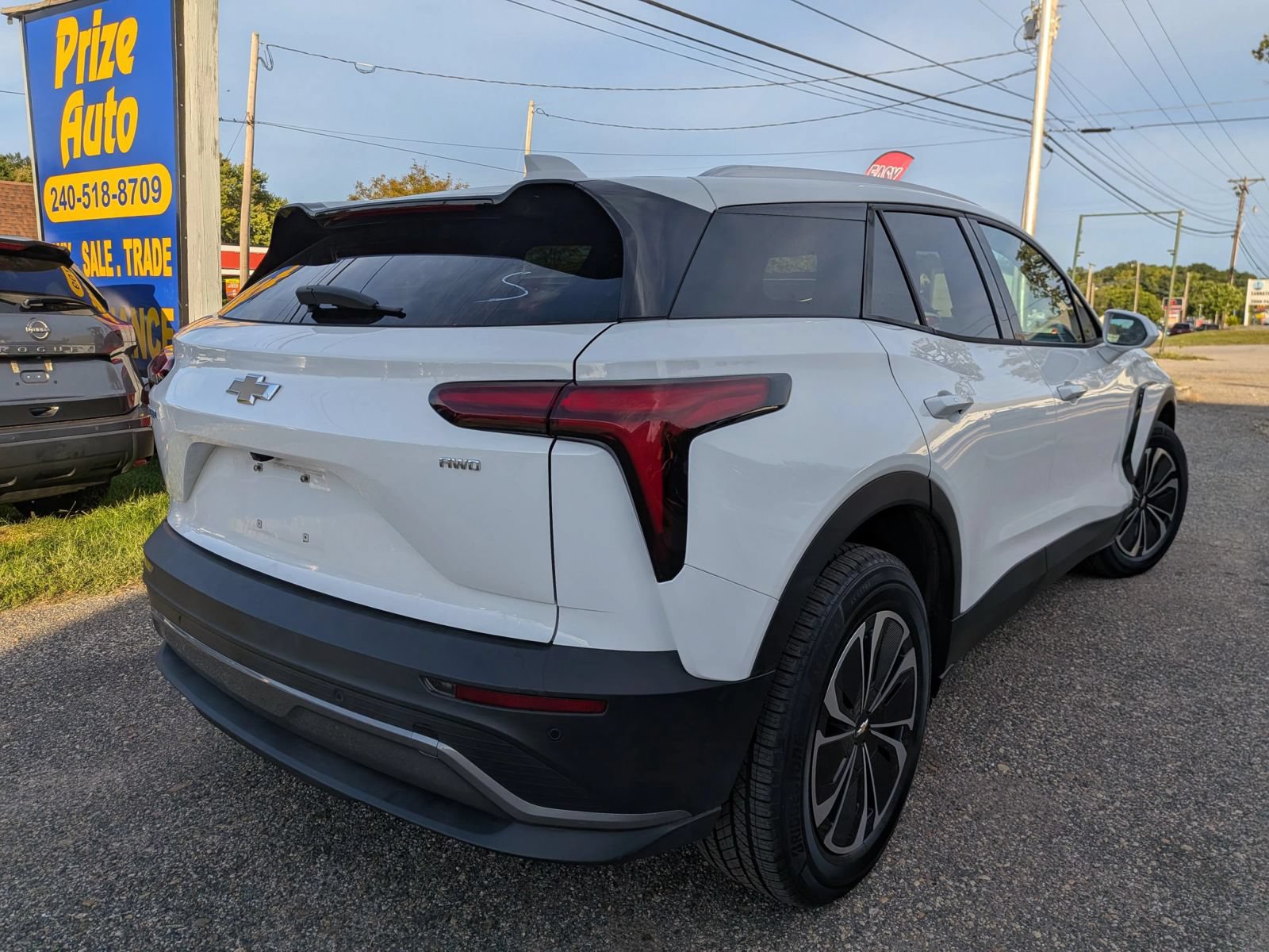Used 2024 Chevrolet Blazer EV LT AWD/4WD image 5