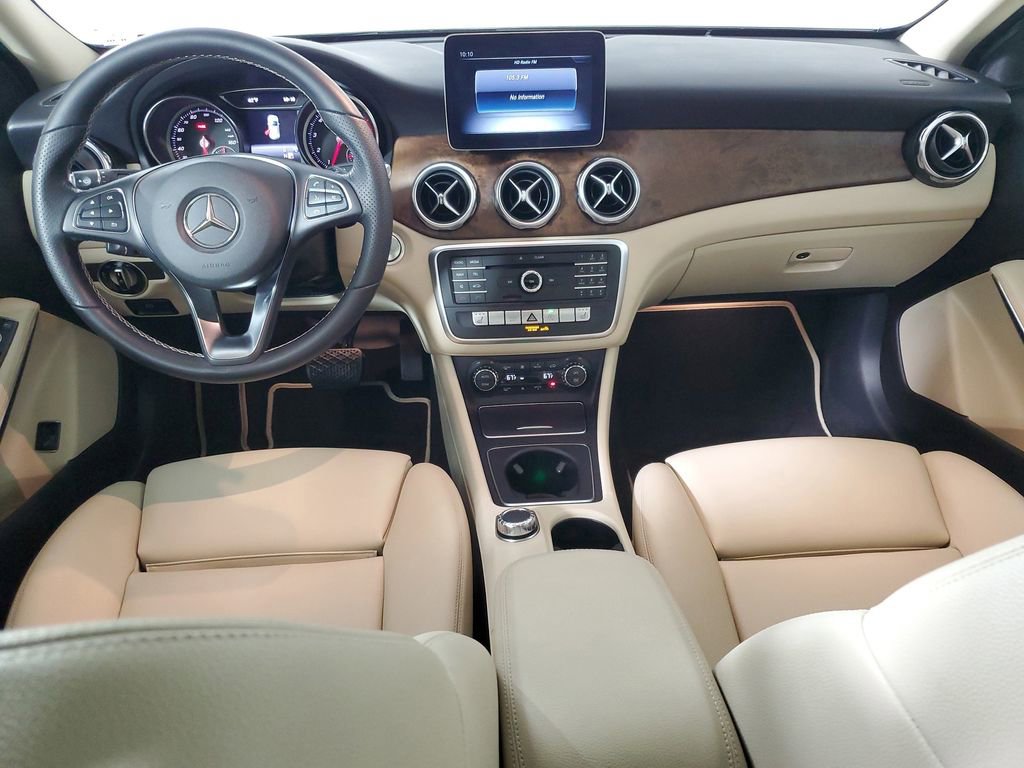 Used 2019 Mercedes-Benz GLA 250 image 14