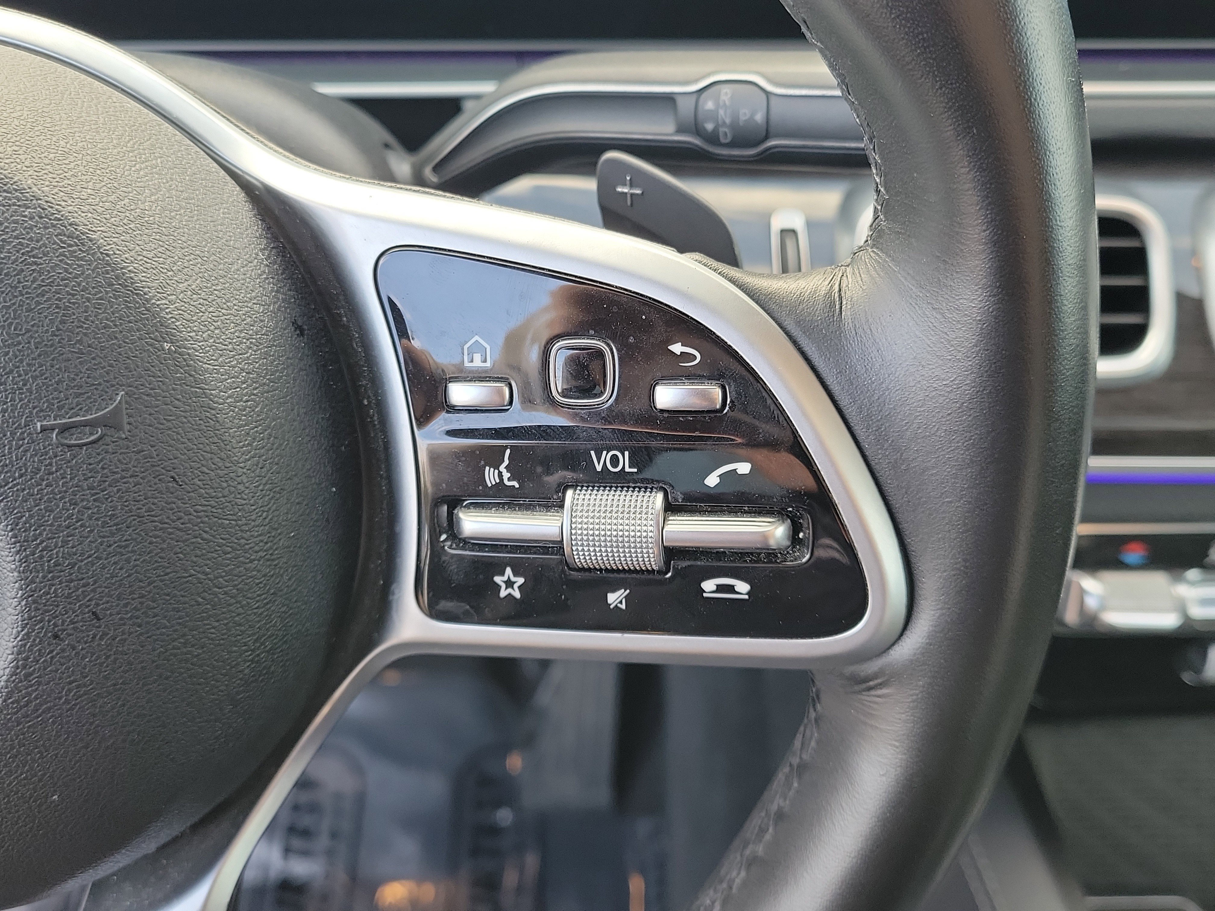 Used 2020 Mercedes-Benz GLE 350 4MATIC image 30