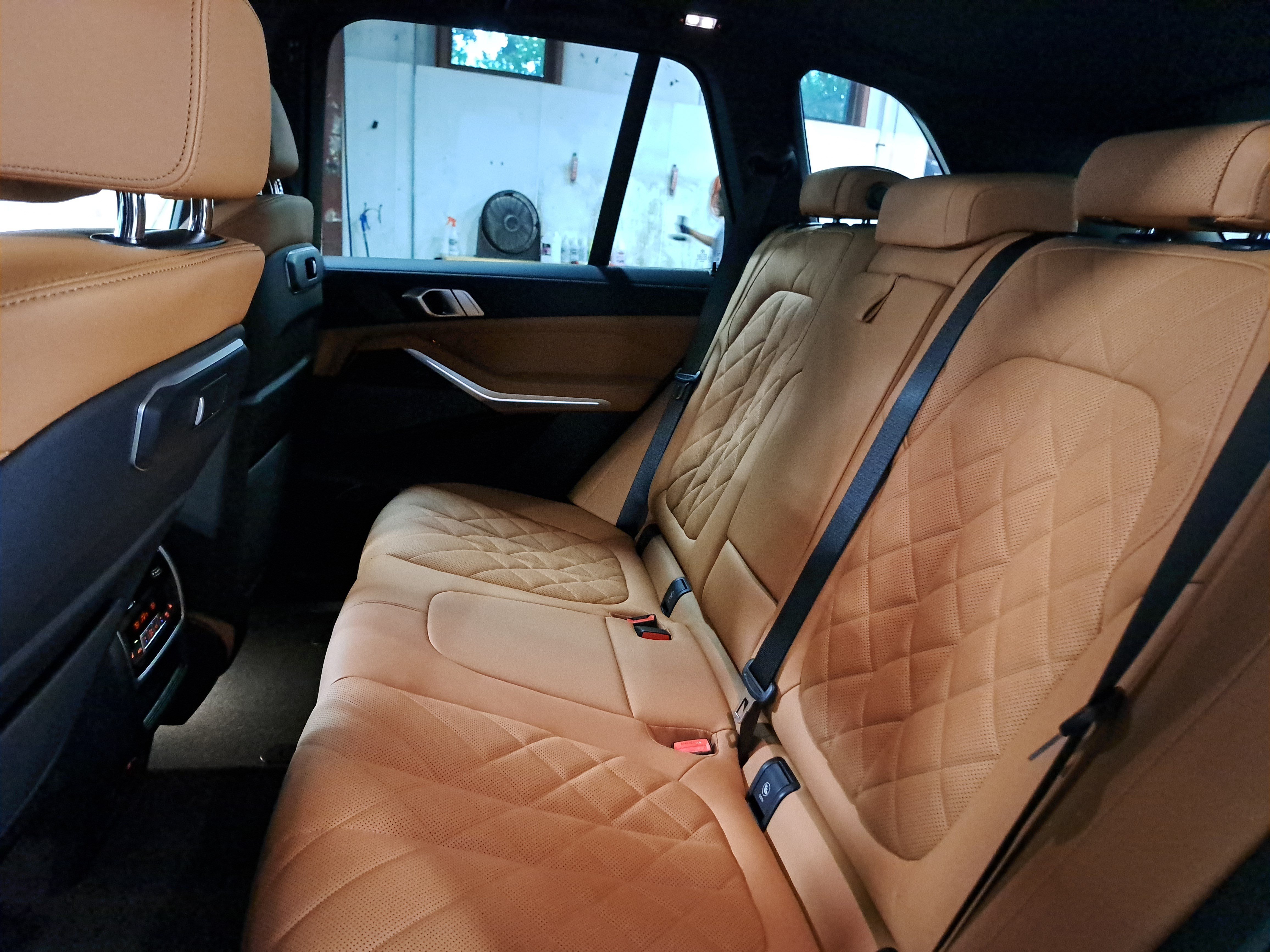 New 2026 BMW X5 xDrive40i w/ M Sport Package AWD/4WD image 14