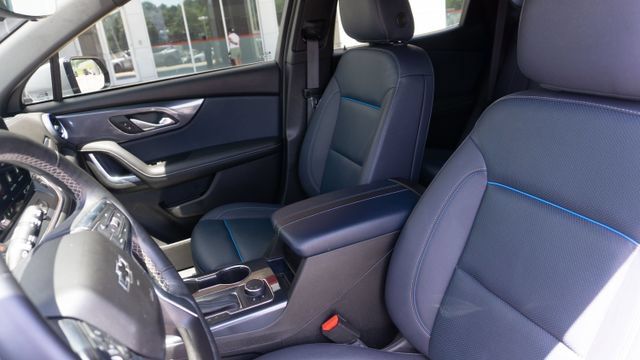 Used 2024 Chevrolet Blazer RS w/ Driver Confidence II Package FWD image 16