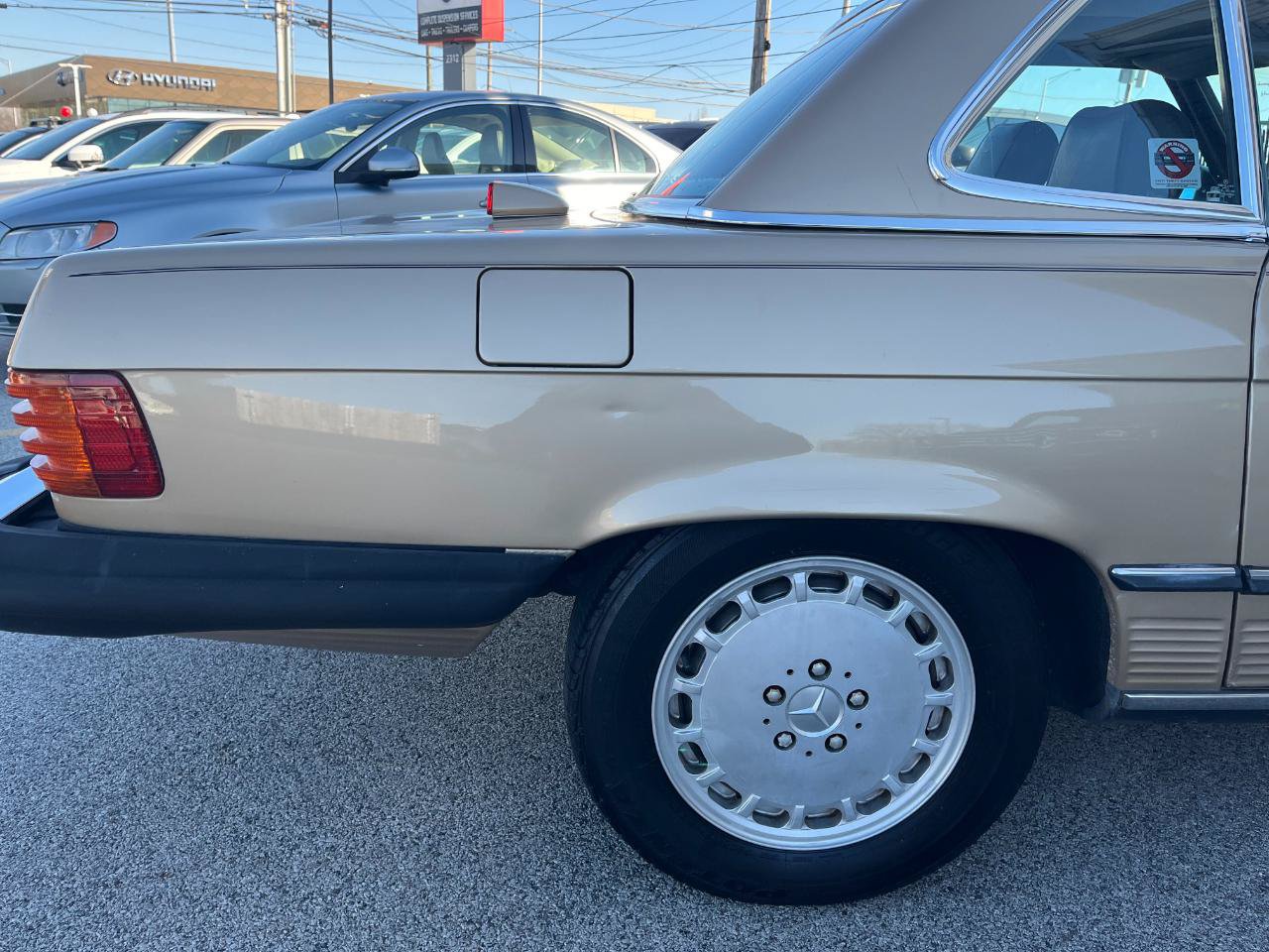 Used 1987 Mercedes-Benz 560 SL image 20