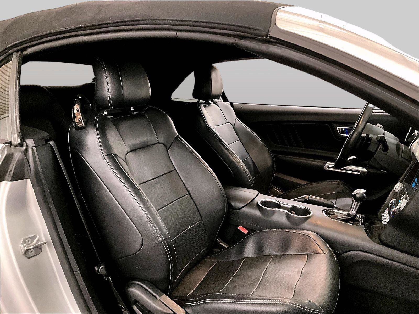 Used 2016 Ford Mustang Premium image 8
