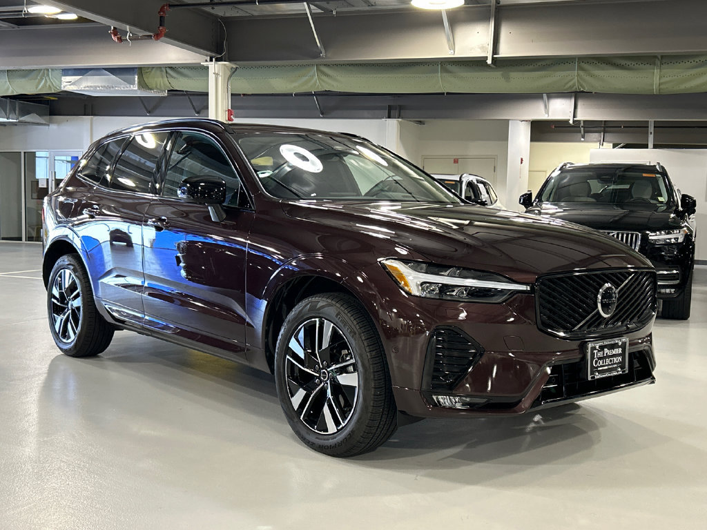 Used 2026 Volvo XC60 B5 Plus w/ Protection Package Premier