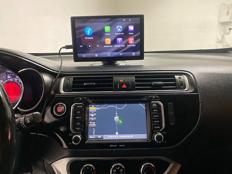 Used 2016 Kia Rio SX image 28