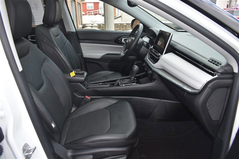 Used 2022 Jeep Compass Limited w/ Sun and Sound Group image 35