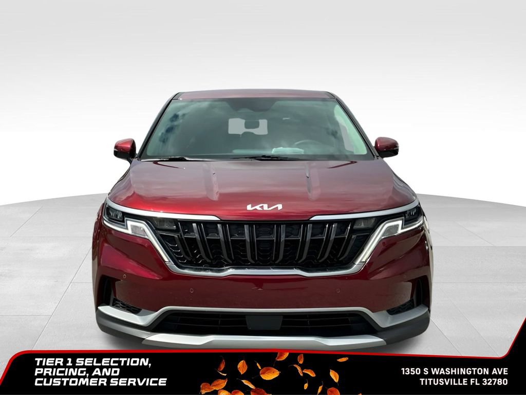 Used 2024 Kia Carnival EX FWD image 12