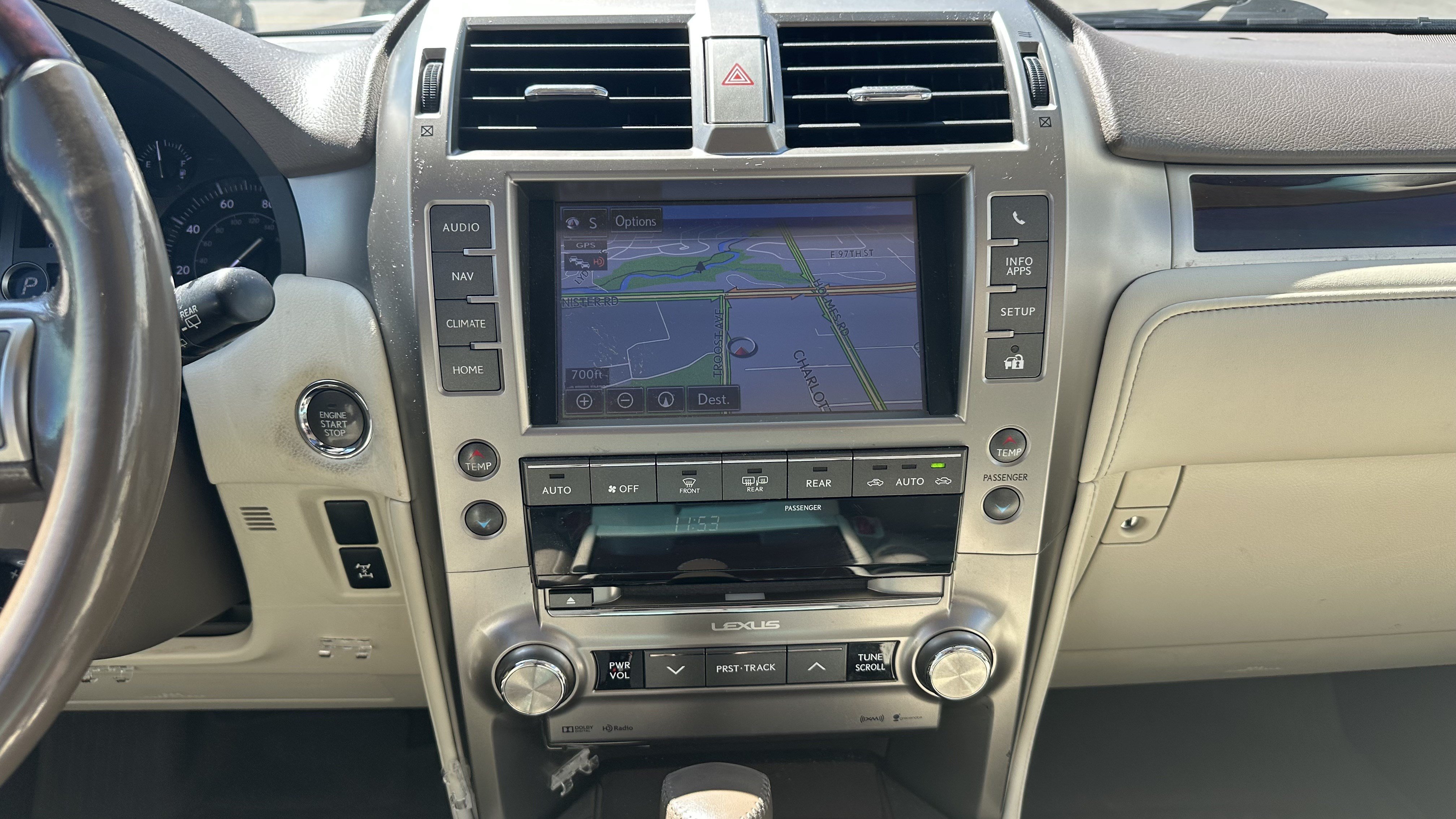 Used 2017 Lexus GX 460 Premium w/ Premium Package AWD/4WD image 31