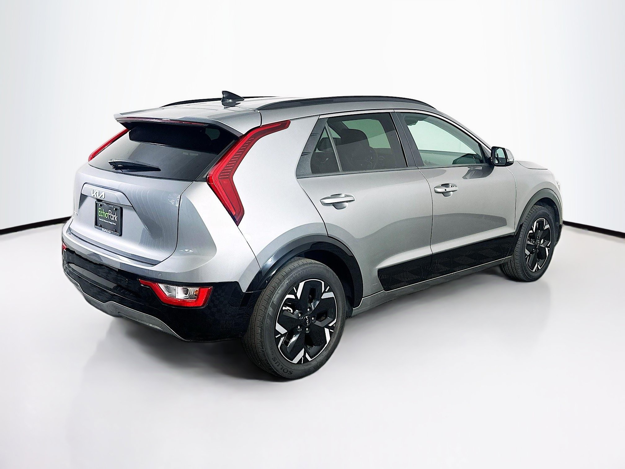 Used 2024 Kia Niro Wind FWD image 9