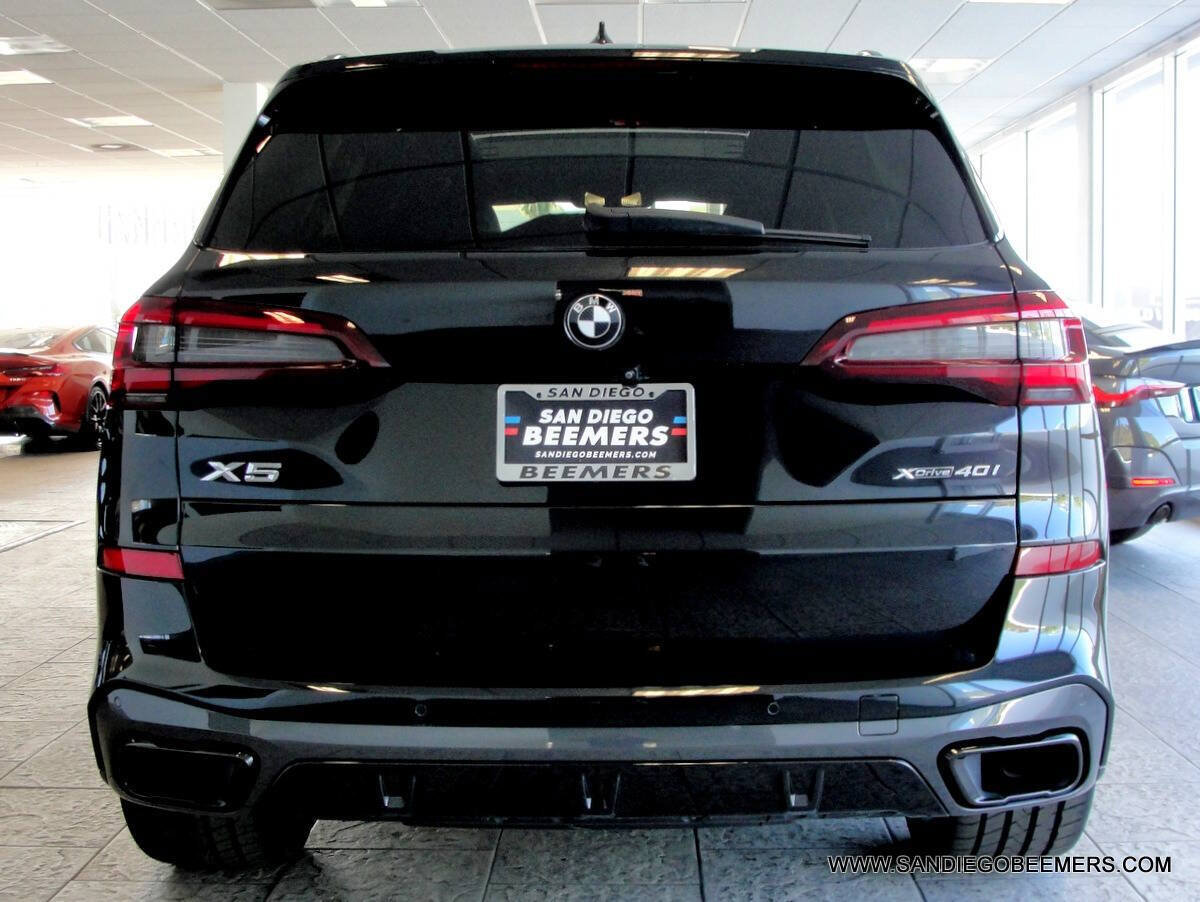 Used 2022 BMW X5 xDrive40i w/ M Sport Package AWD/4WD image 69