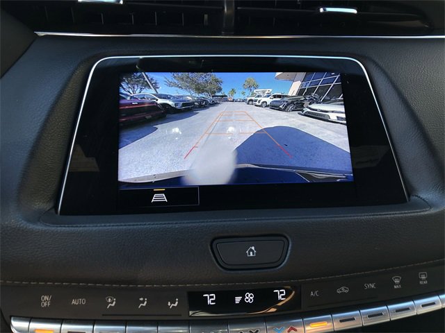 Certified 2023 Cadillac XT4 Luxury w/ Cold Weather Package image 9