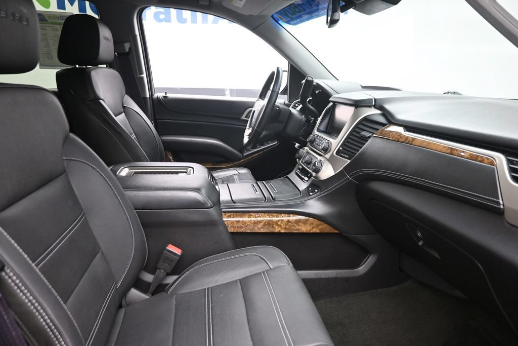 Used 2016 GMC Yukon XL Denali w/ Open Road Package AWD/4WD image 9