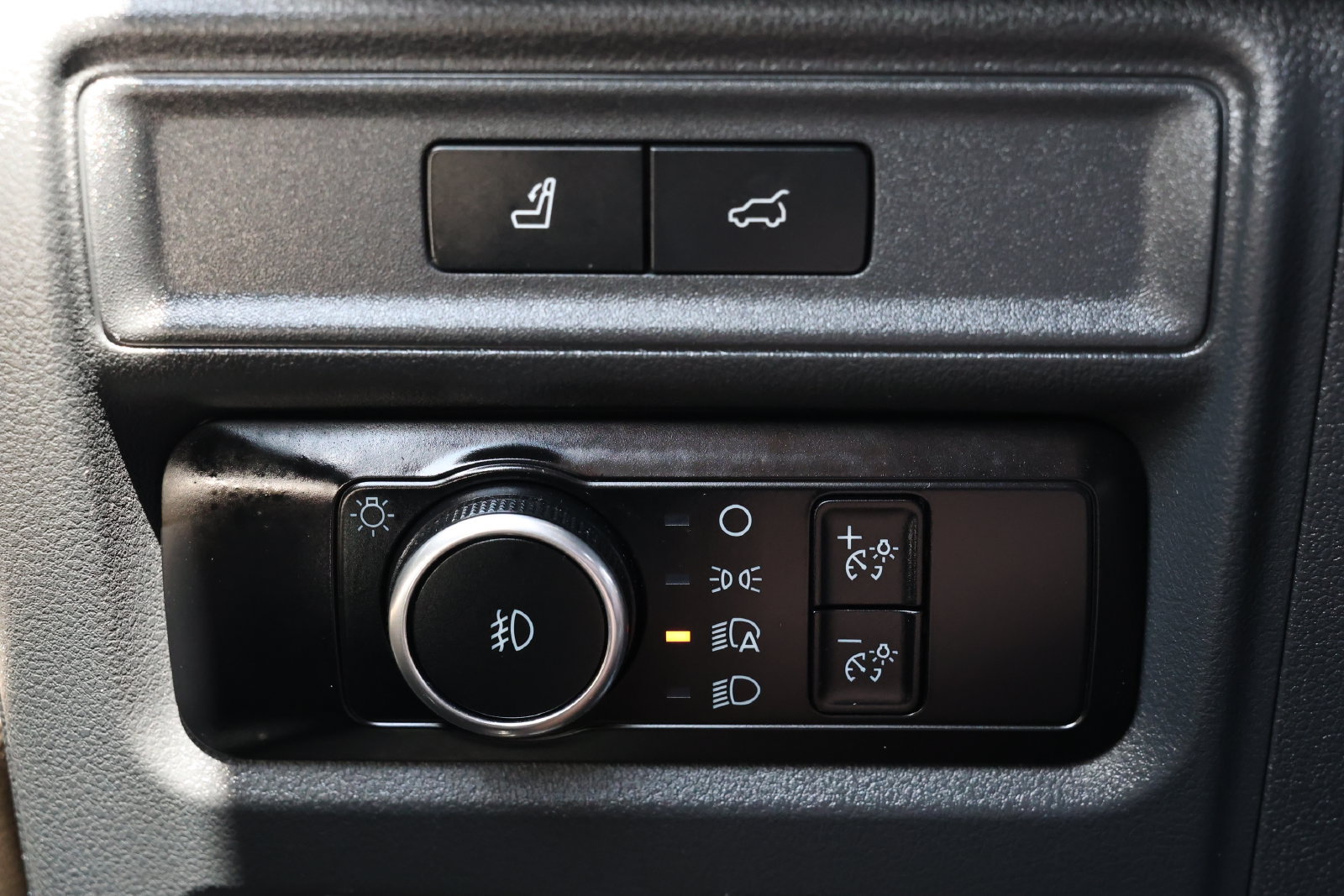 Used 2024 Ford Expedition Limited RWD image 26
