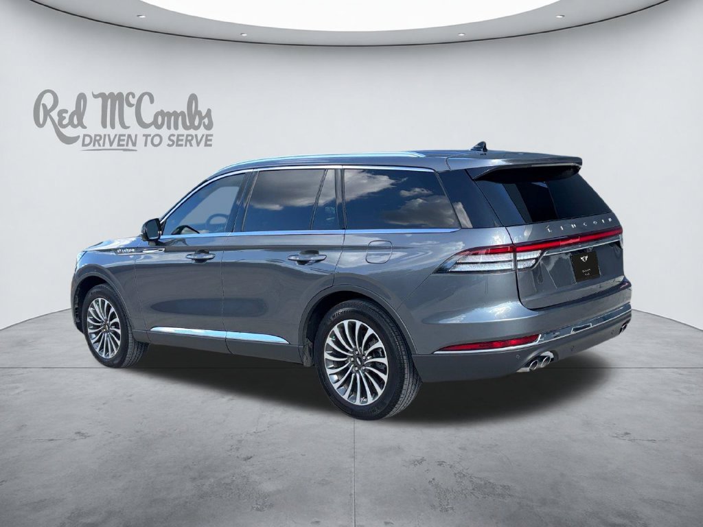 Used 2024 Lincoln Aviator Reserve w/ Elements Package Plus RWD image 3