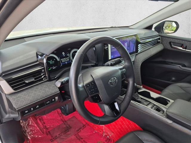 Used 2026 Toyota Camry XLE AWD/4WD image 10