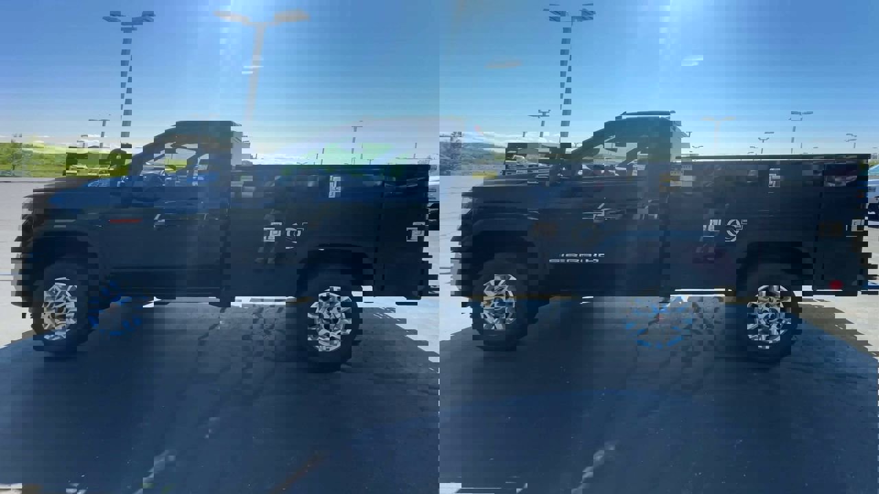 New 2025 GMC Sierra 2500 Pro w/ Convenience Package image 5