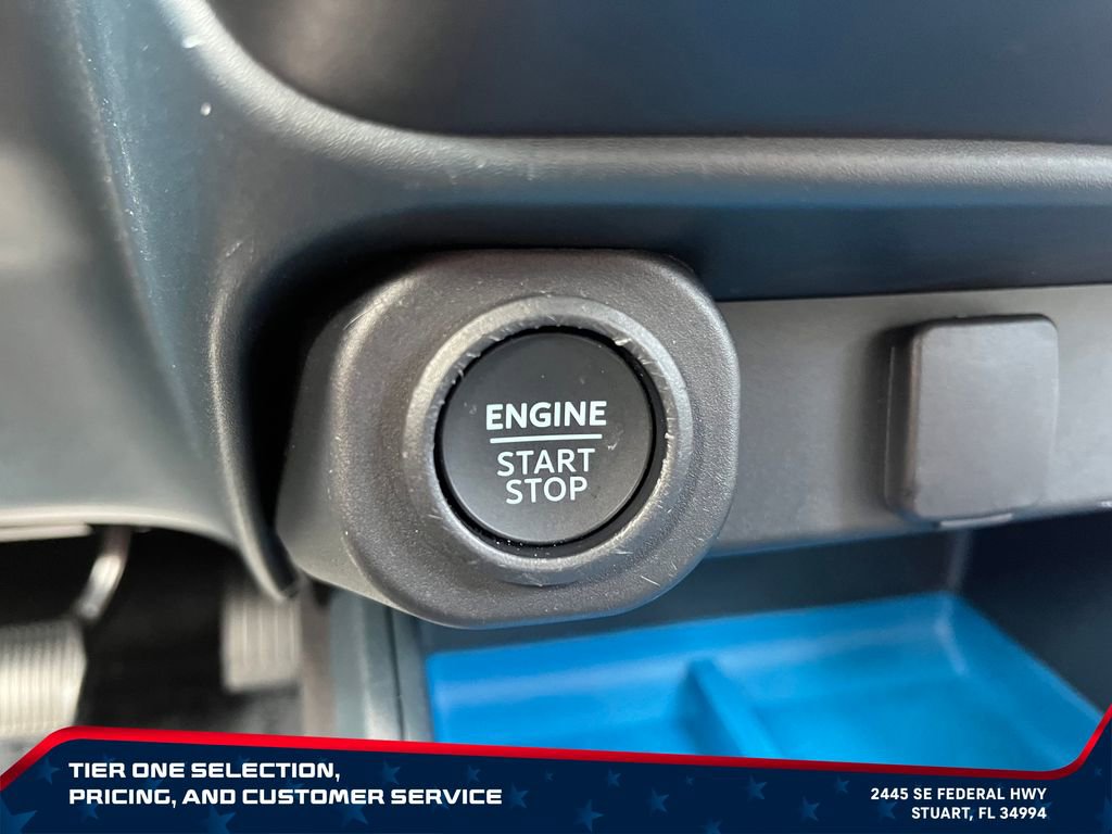 Used 2025 Ford Maverick XLT w/ Equipment Group 302A AWD/4WD image 25