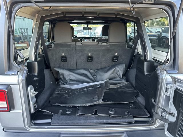 Used 2018 Jeep Wrangler Unlimited Sport S AWD/4WD image 17