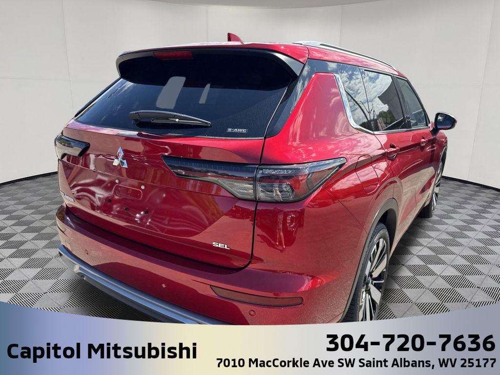 New 2025 Mitsubishi Outlander SEL image 5