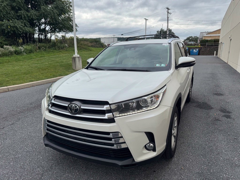 Used 2018 Toyota Highlander Limited AWD/4WD image 20