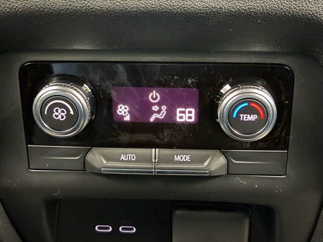 New 2026 GMC Acadia Elevation image 5