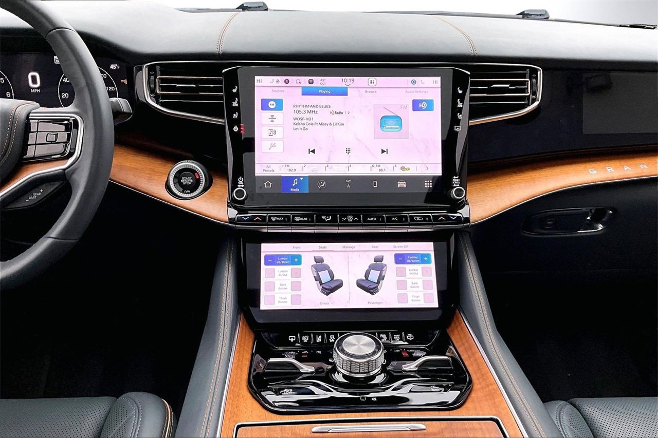 Used 2022 Jeep Grand Wagoneer Series III image 12