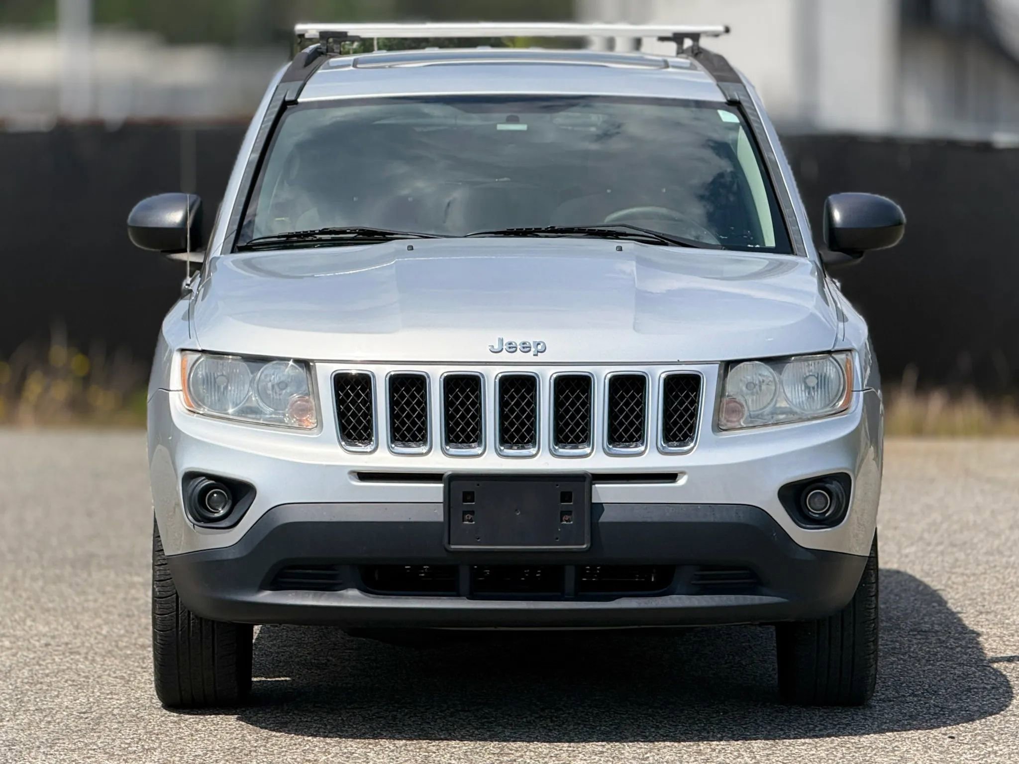 Used 2011 Jeep Compass Latitude w/ Sun/Sound Group AWD/4WD image 5